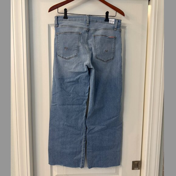 NWOT Hudson Rosalie High Rise Wide Leg Ankle Jeans with Raw Hem (Size 28 or 6) - Picture 2 of 4